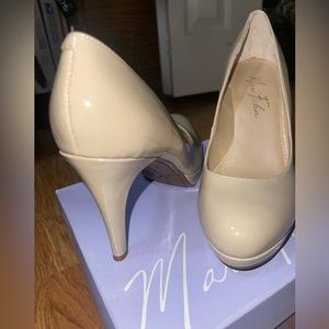 Marc Fisher Sydney Patton Pump